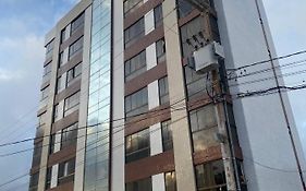 Excelente Ap Mobiliado (Ótima Localização) - Com Ar